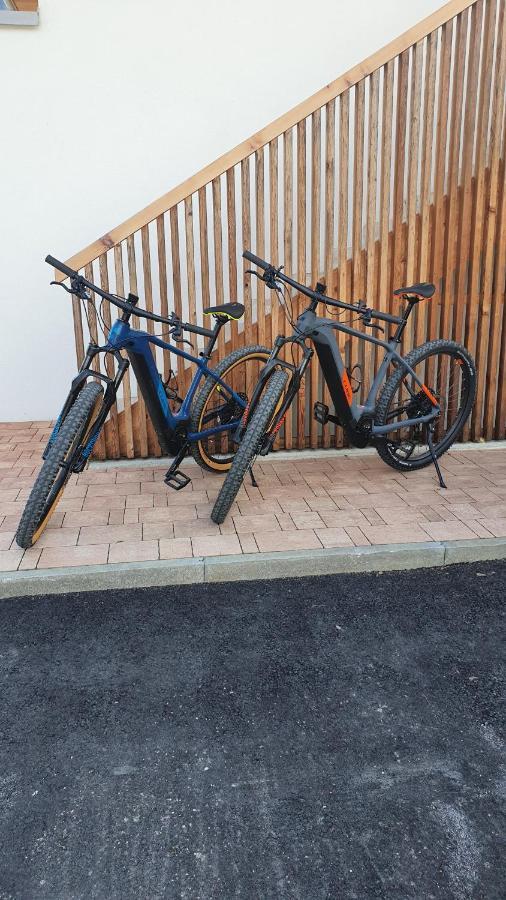Ferienwohnung Familie Alt Rinn, Innsbruck Exteriör bild